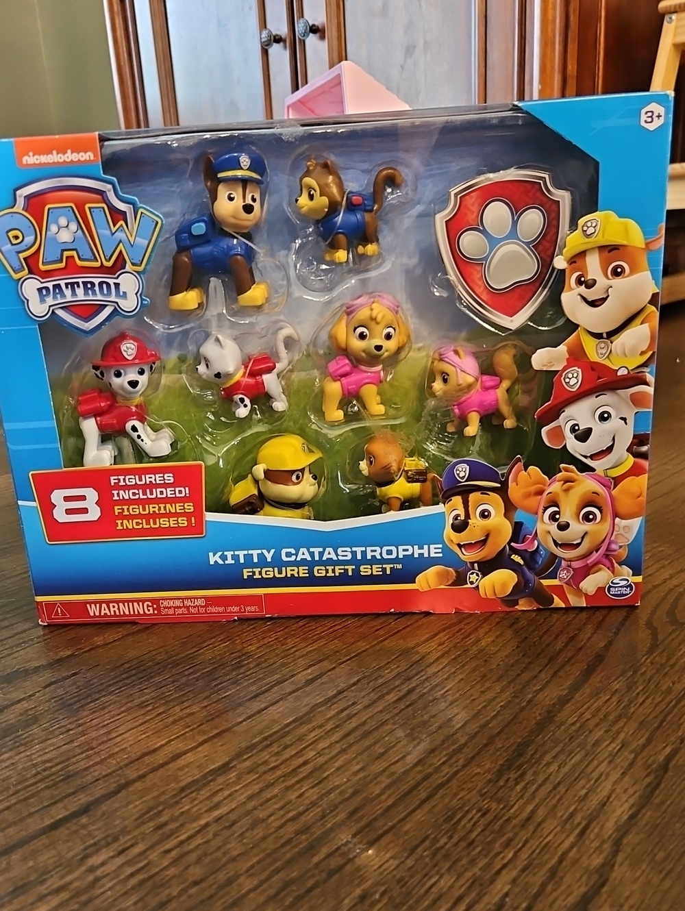 Paw Patrol Kitty Catastrophe 8-Figure Gift Set